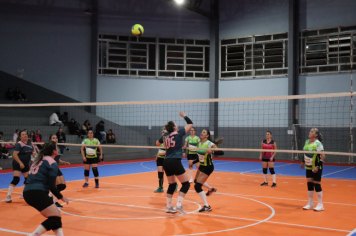Foto - CAMPEONATO MUNICIPAL DE VÔLEI FEMININO 