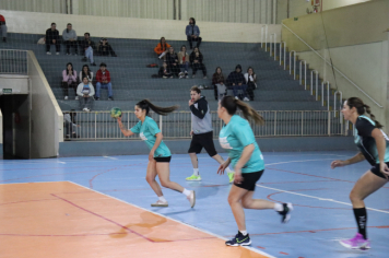 Foto - CAMPEONATO MUNICIPAL DE HANDEBOL FEMININO
