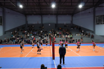 Foto - CAMPEONATO MUNICIPAL DE VÔLEI FEMININO 
