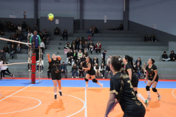 Foto - CAMPEONATO MUNICIPAL DE VÔLEI FEMININO 
