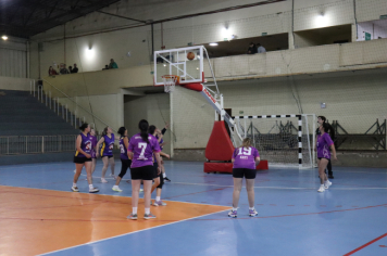 Foto - CAMPEONATO MUNICIPAL DE BASQUETE FEMININO