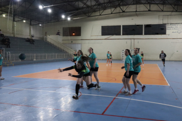 Foto - CAMPEONATO MUNICIPAL DE HANDEBOL FEMININO