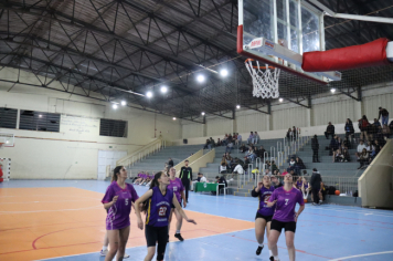 Foto - CAMPEONATO MUNICIPAL DE BASQUETE FEMININO