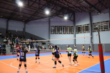Foto - CAMPEONATO MUNICIPAL DE VÔLEI FEMININO 