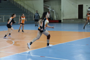 Foto - CAMPEONATO MUNICIPAL DE HANDEBOL FEMININO