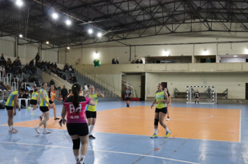 Foto - CAMPEONATO MUNICIPAL DE HANDEBOL FEMININO