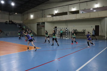 Foto - CAMPEONATO MUNICIPAL DE HANDEBOL FEMININO