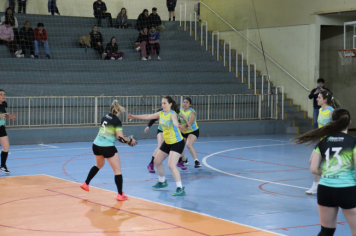 Foto - CAMPEONATO MUNICIPAL DE HANDEBOL FEMININO