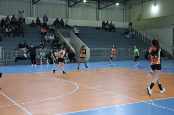 Foto - CAMPEONATO MUNICIPAL DE HANDEBOL FEMININO
