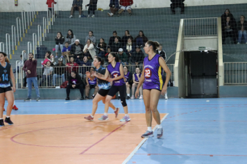 Foto - CAMPEONATO MUNICIPAL DE BASQUETE FEMININO