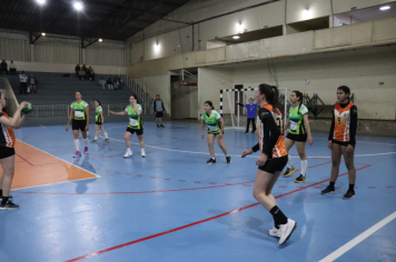 Foto - CAMPEONATO MUNICIPAL DE HANDEBOL FEMININO