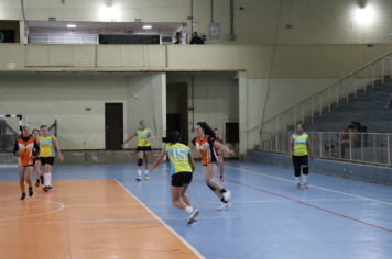 Foto - CAMPEONATO MUNICIPAL DE HANDEBOL FEMININO