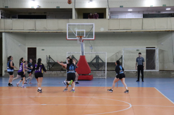 Foto - CAMPEONATO MUNICIPAL DE BASQUETE FEMININO