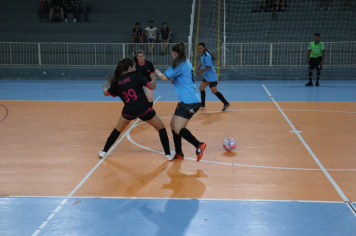 Foto - CAMPEONATO POPULAR MUNICIPAL DE FUTSAL FEMININO