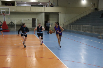 Foto - CAMPEONATO MUNICIPAL DE BASQUETE FEMININO