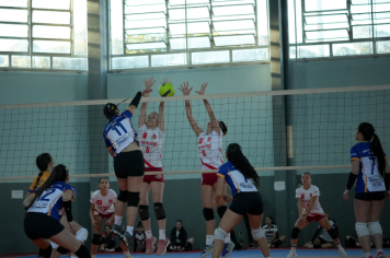 Foto - Campeonato Regional - Vôlei feminino 