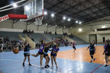 Foto - CAMPEONATO MUNICIPAL DE BASQUETE FEMININO