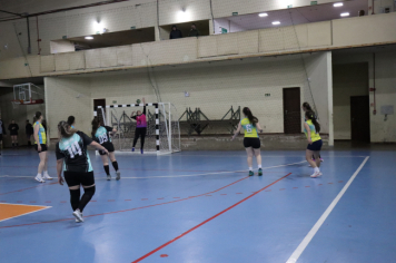 Foto - CAMPEONATO MUNICIPAL DE HANDEBOL FEMININO