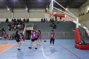 Foto - CAMPEONATO MUNICIPAL DE BASQUETE FEMININO