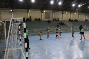 Foto - CAMPEONATO MUNICIPAL DE HANDEBOL FEMININO
