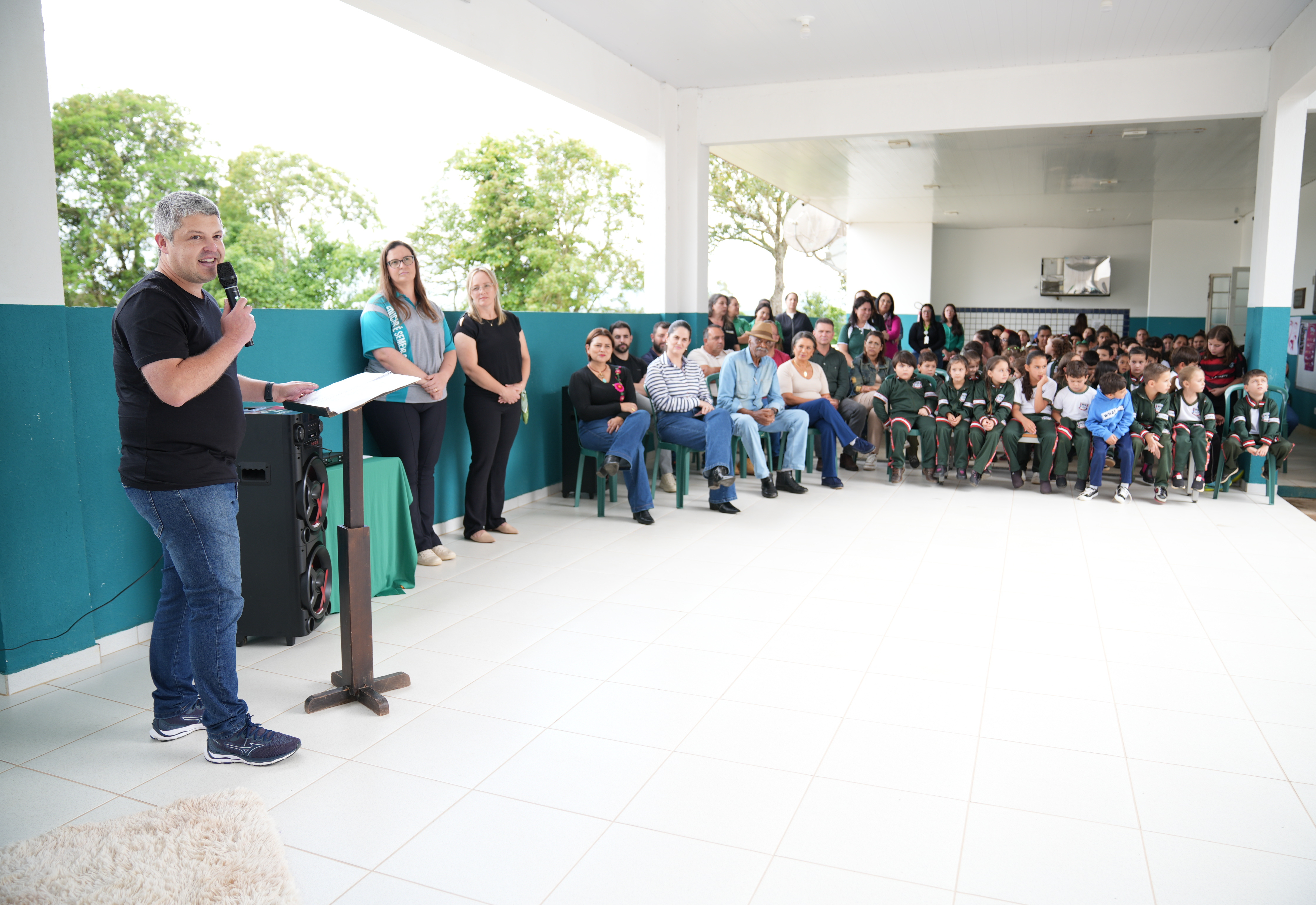 Escola Eurides Martins, no bairro do Capinzal, é inaugurada após reforma e ampliação