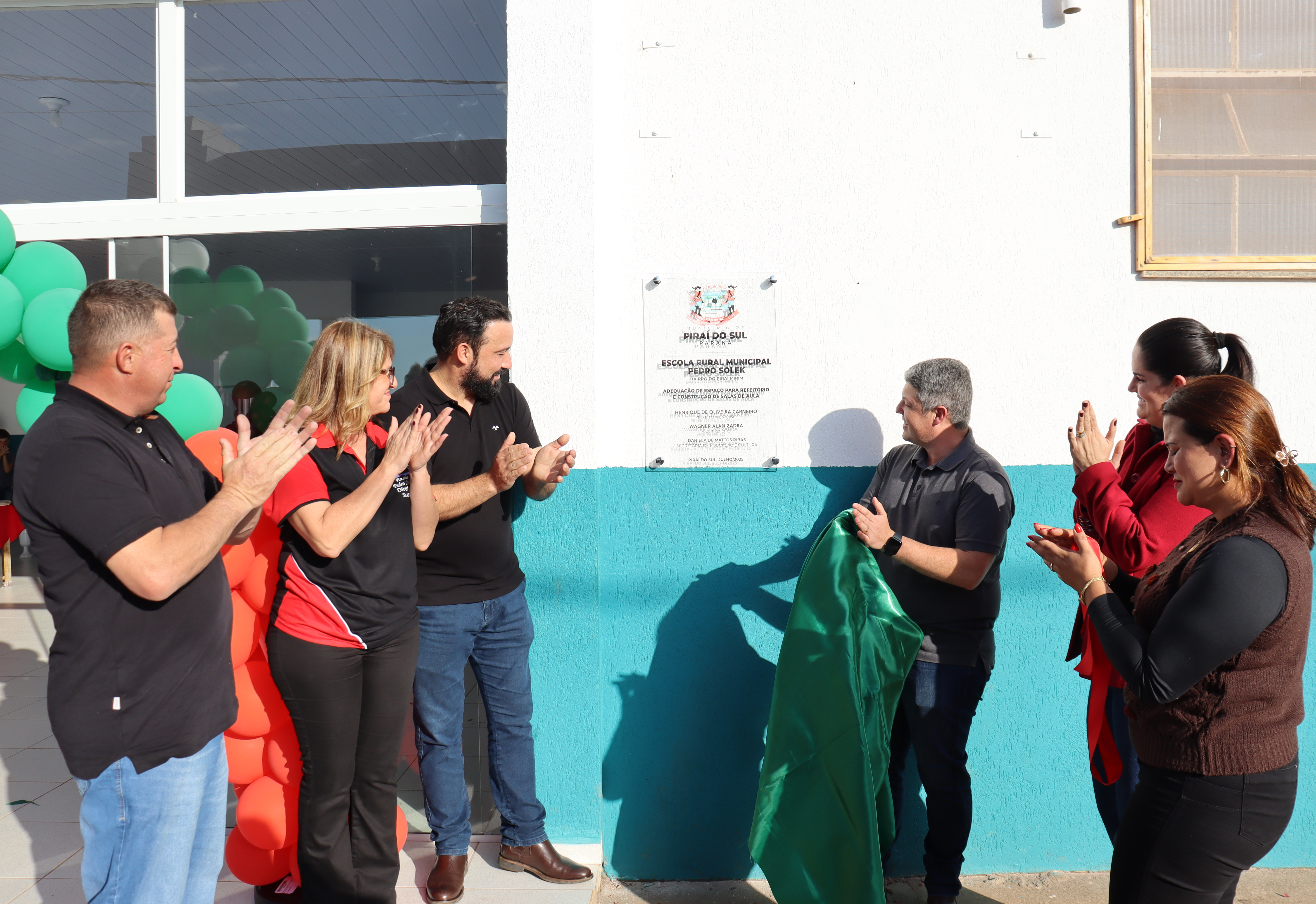 Prefeitura inaugura reforma e ampliação da Escola Municipal Pedro Solek e reforça compromisso com a educação de qualidade